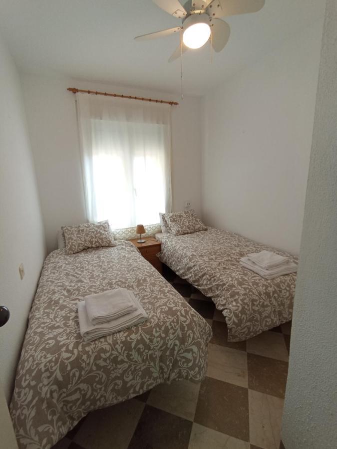 Apartamento Urba Ruta Del Veleta Cenes De La Vega Eksteriør billede