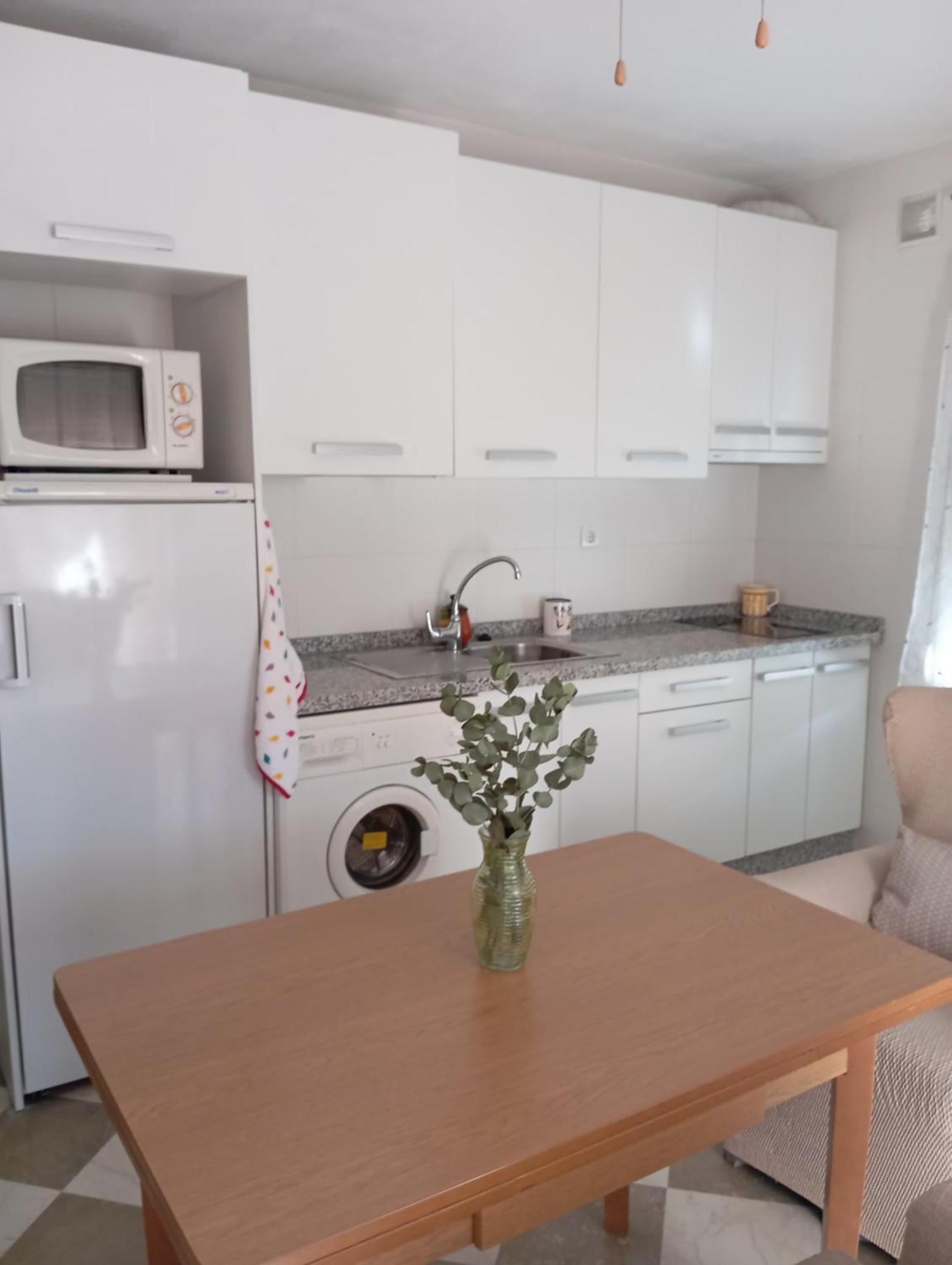 Apartamento Urba Ruta Del Veleta Cenes De La Vega Eksteriør billede